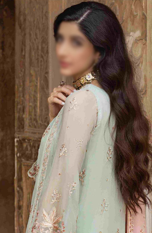 Tahra Unstitch Formal collection by Zainab Chottani D-05 DILBAR