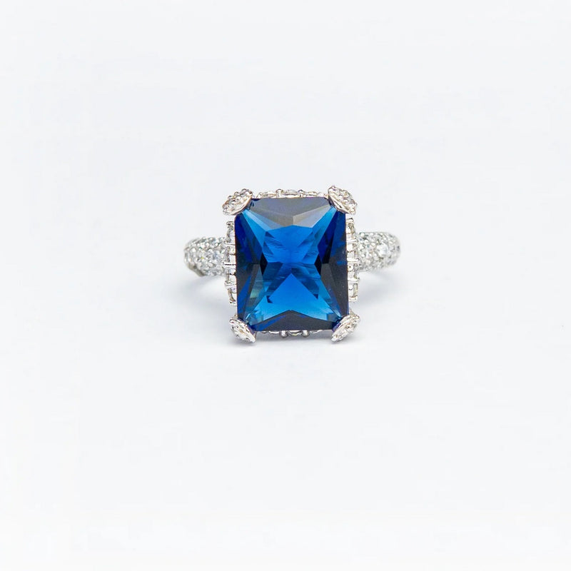 YKL Jewellers Ring Collection BLUE SAPPHIRE QUADRILATERAL RING