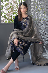 Makhmal-e-Kahani -Fancy Heavy Embroidered Velvet Collection 2024 D-3972