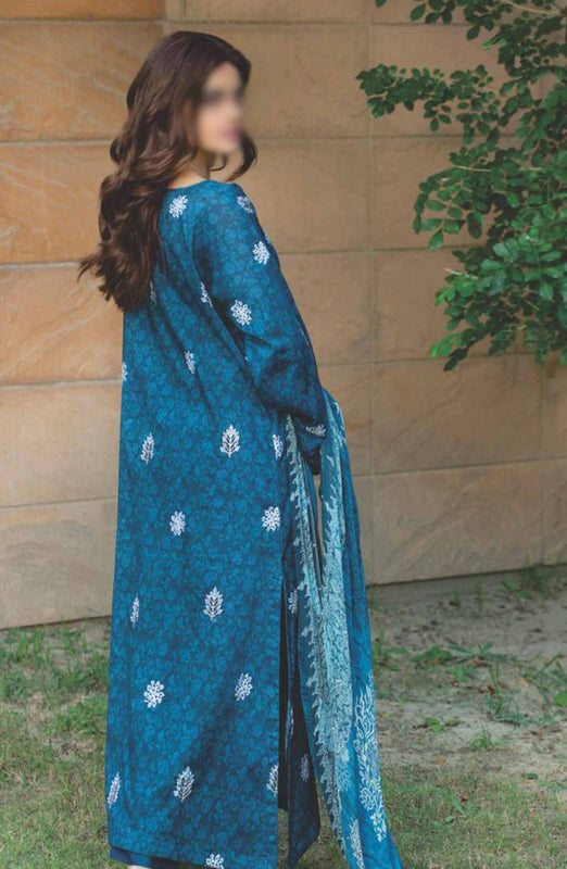 Sehar Embroidered Lawn Collection 2024 By Rashid Textile D 8082